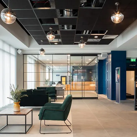Aspen - Airport & Access Aparthotel Dublin